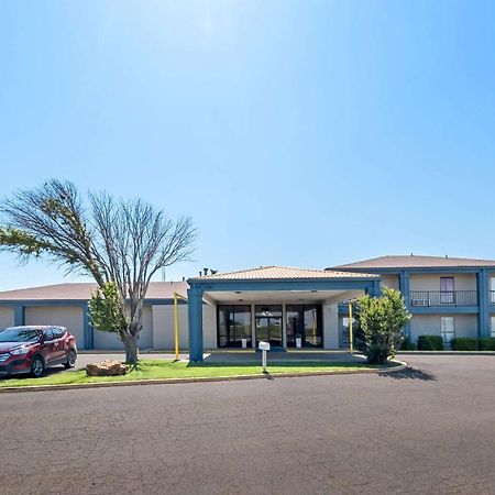 Quality Inn Plainview Экстерьер фото